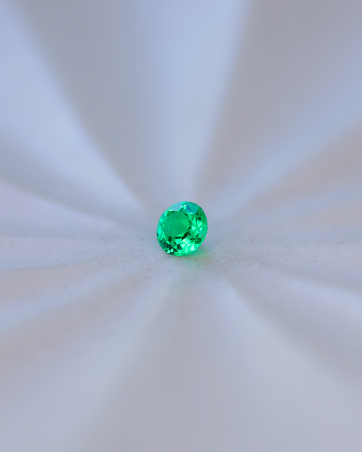 エメラルド　ルース　0.1ct