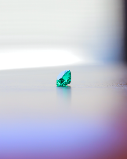 エメラルド　ルース　0.1ct