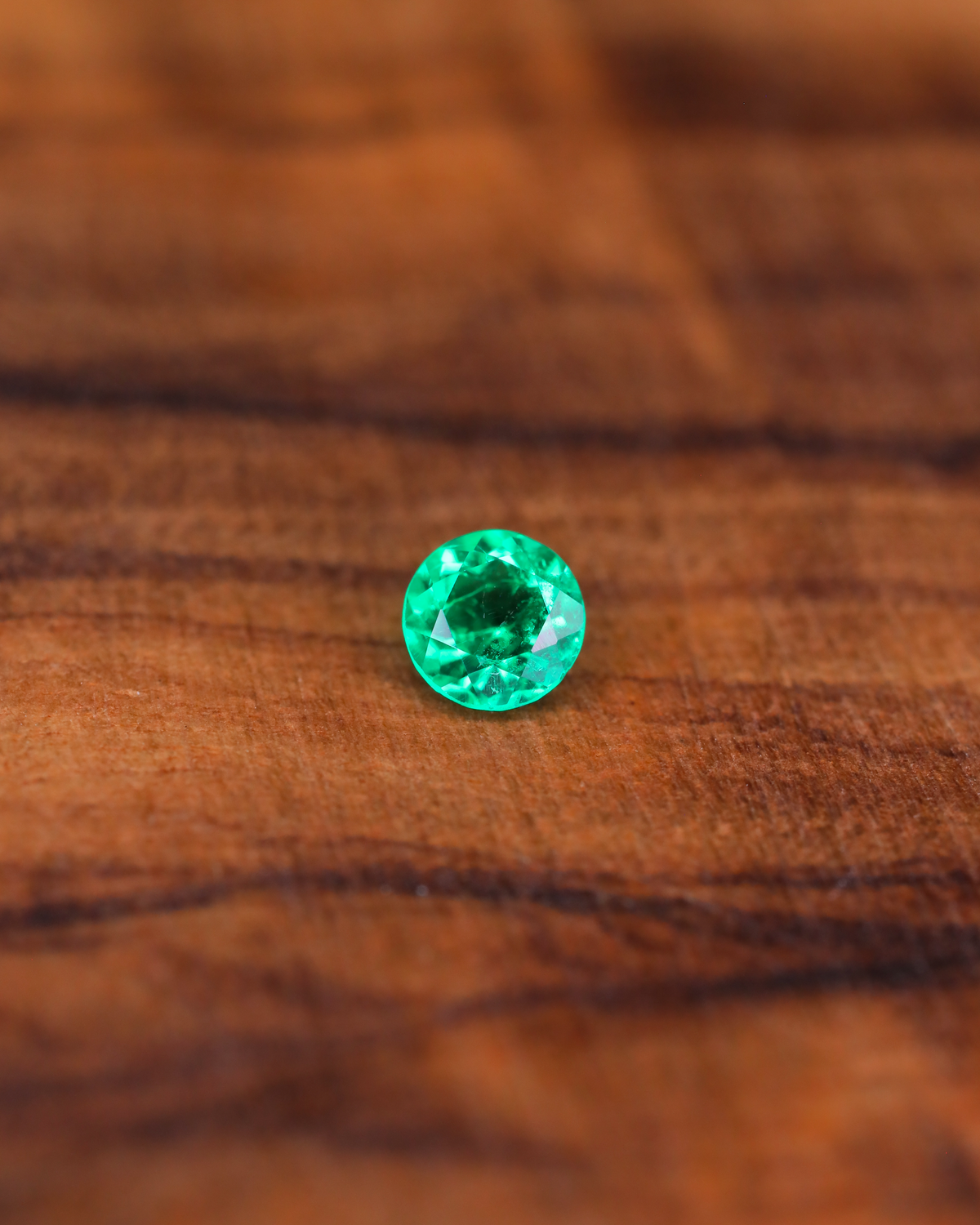 エメラルド　ルース　0.1ct