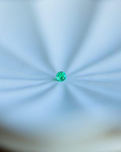エメラルド　ルース　0.1ct