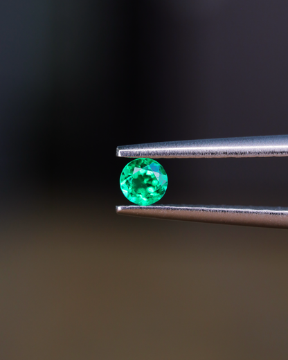 エメラルド　ルース　0.1ct