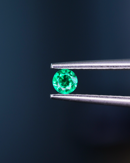 エメラルド　ルース　0.1ct