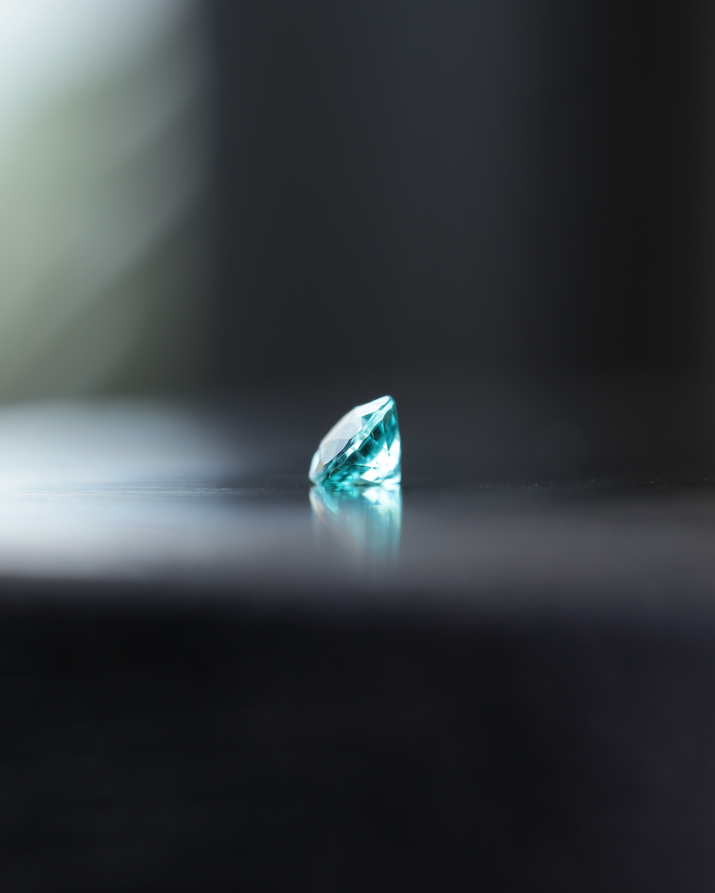 パライバトルマリン　ルース　0.11ct