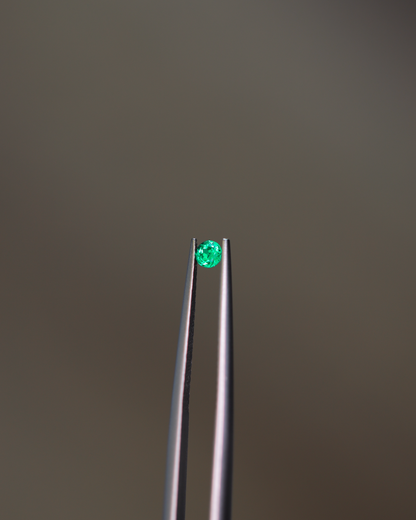 エメラルド　ルース　0.1ct