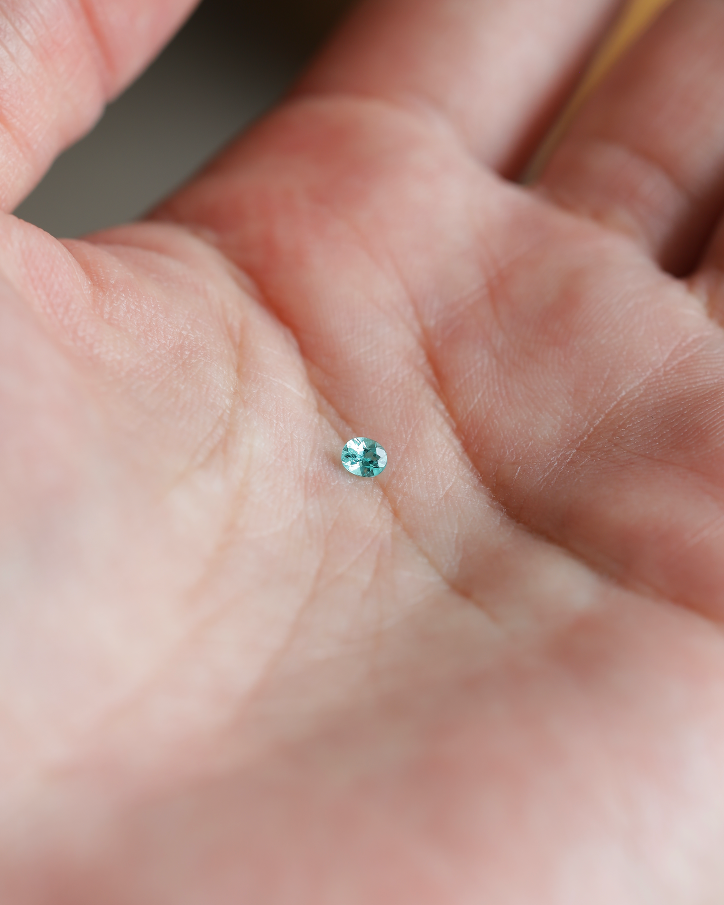 パライバトルマリン　ルース　0.11ct