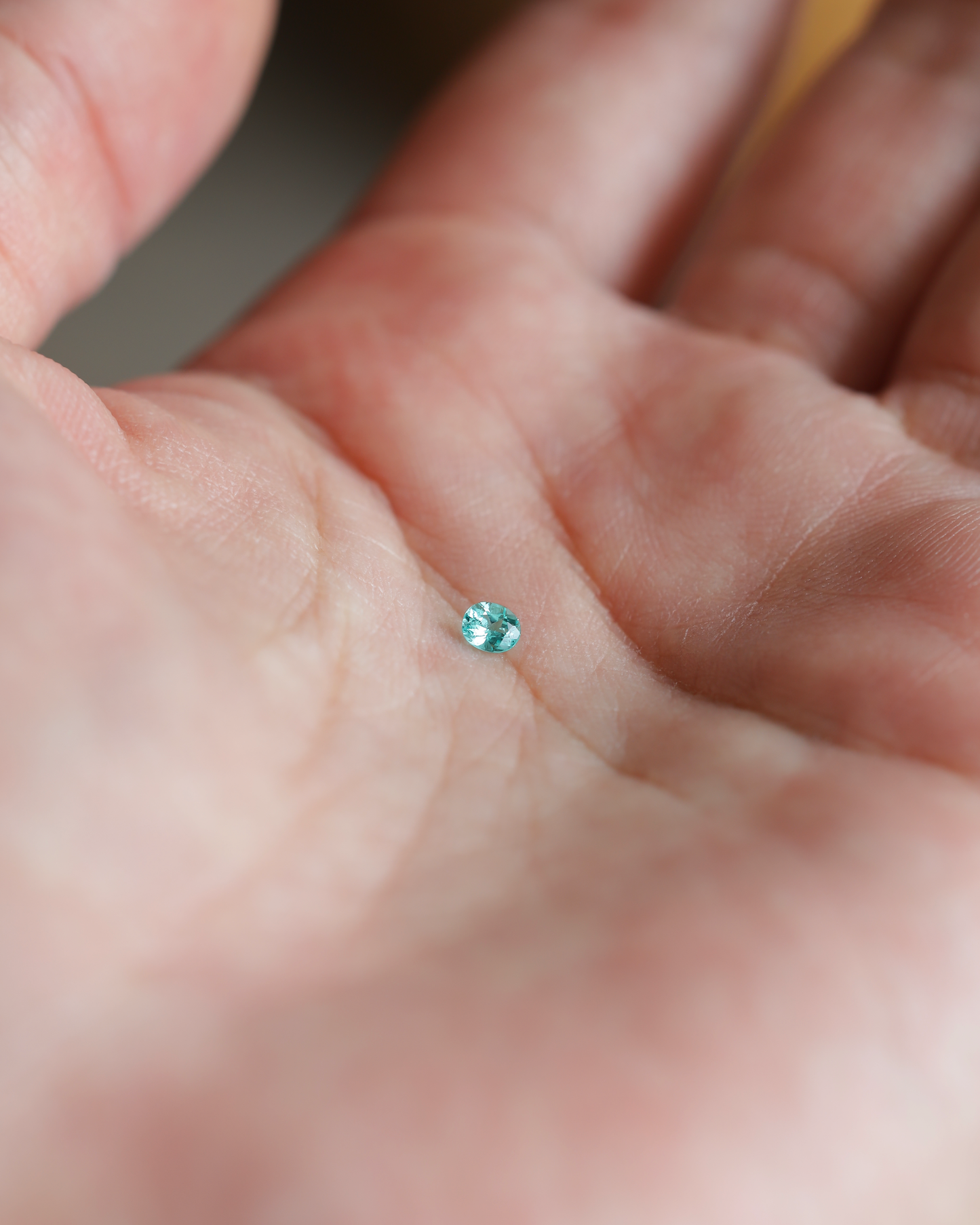 パライバトルマリン　ルース　0.11ct