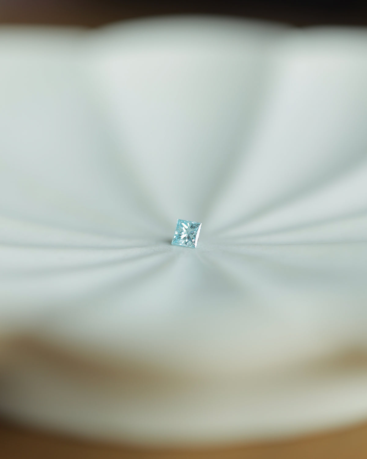 アイスブルーダイヤモンド　ルース　0.15ct
