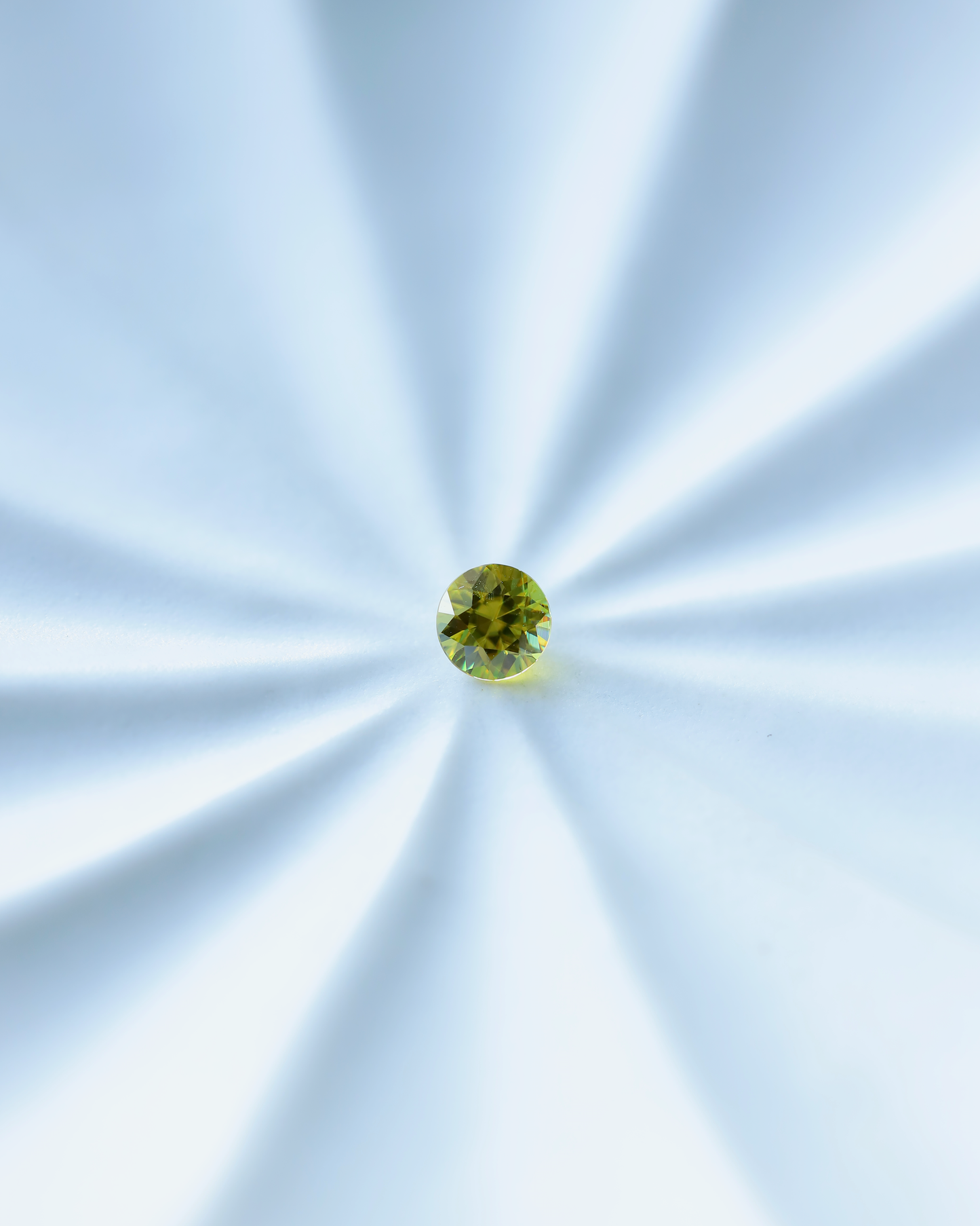 スフェーン　ルース　0.43ct