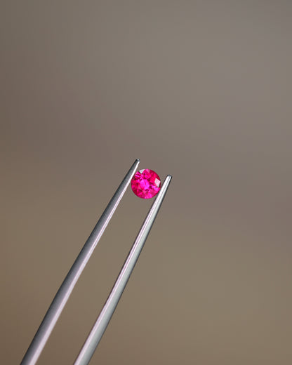 ビルマ産ルビー　ルース　0.28ct