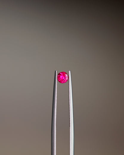 ビルマ産ルビー　ルース　0.28ct