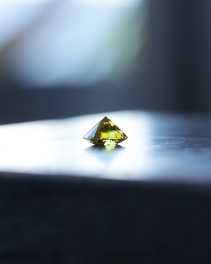 スフェーン　ルース　0.43ct
