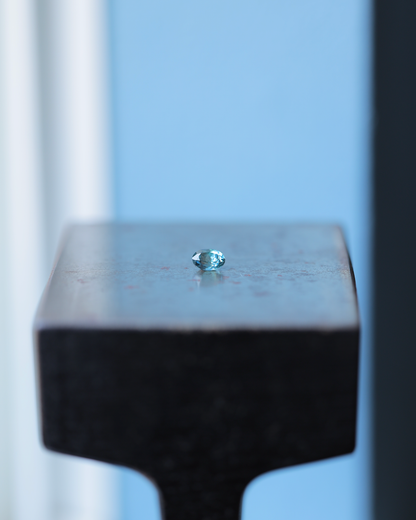 モンタナサファイア　ルース　0.89ct