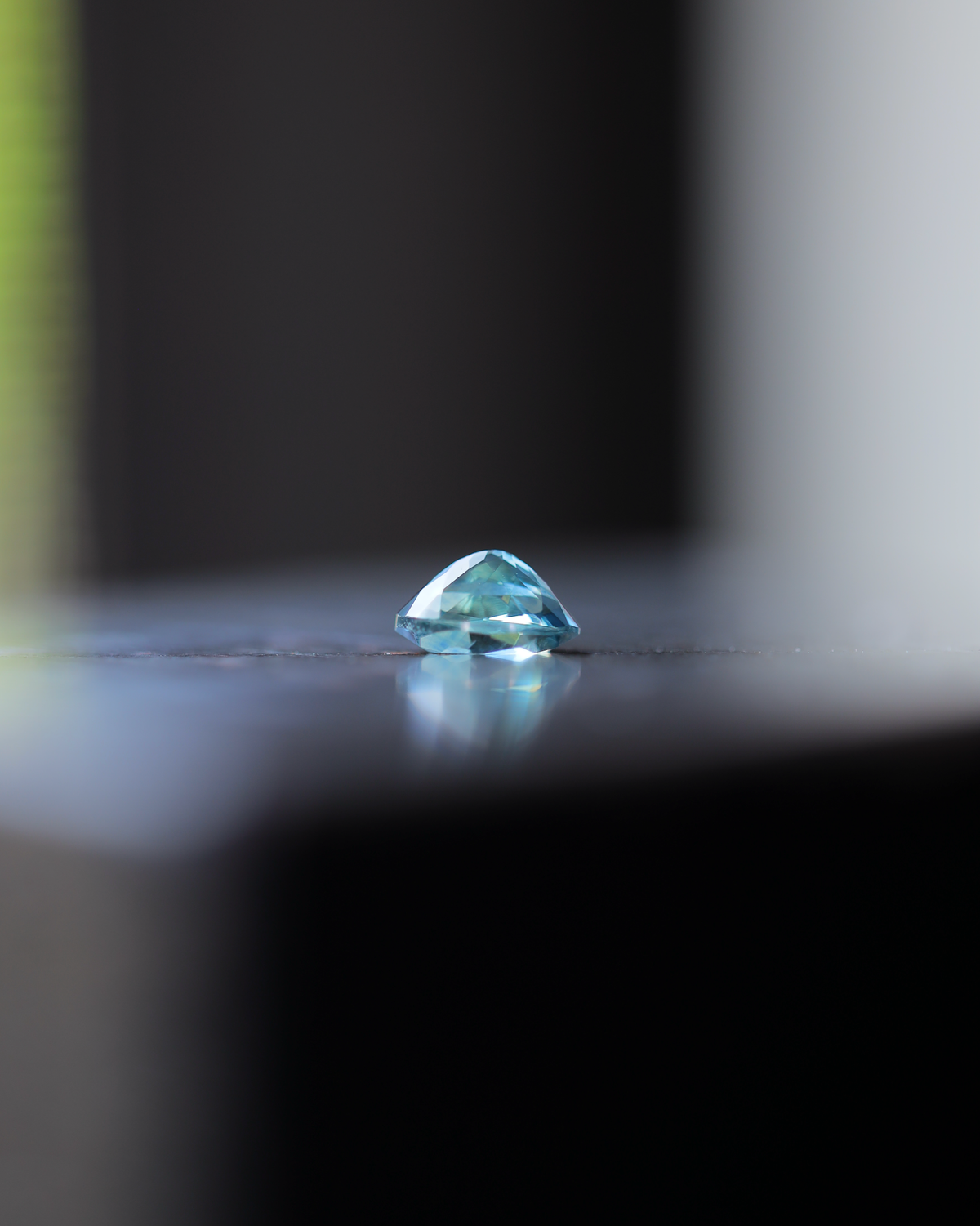 モンタナサファイア　ルース　0.89ct