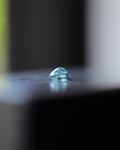 モンタナサファイア　ルース　0.89ct