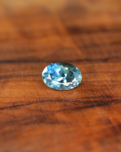 モンタナサファイア　ルース　0.89ct