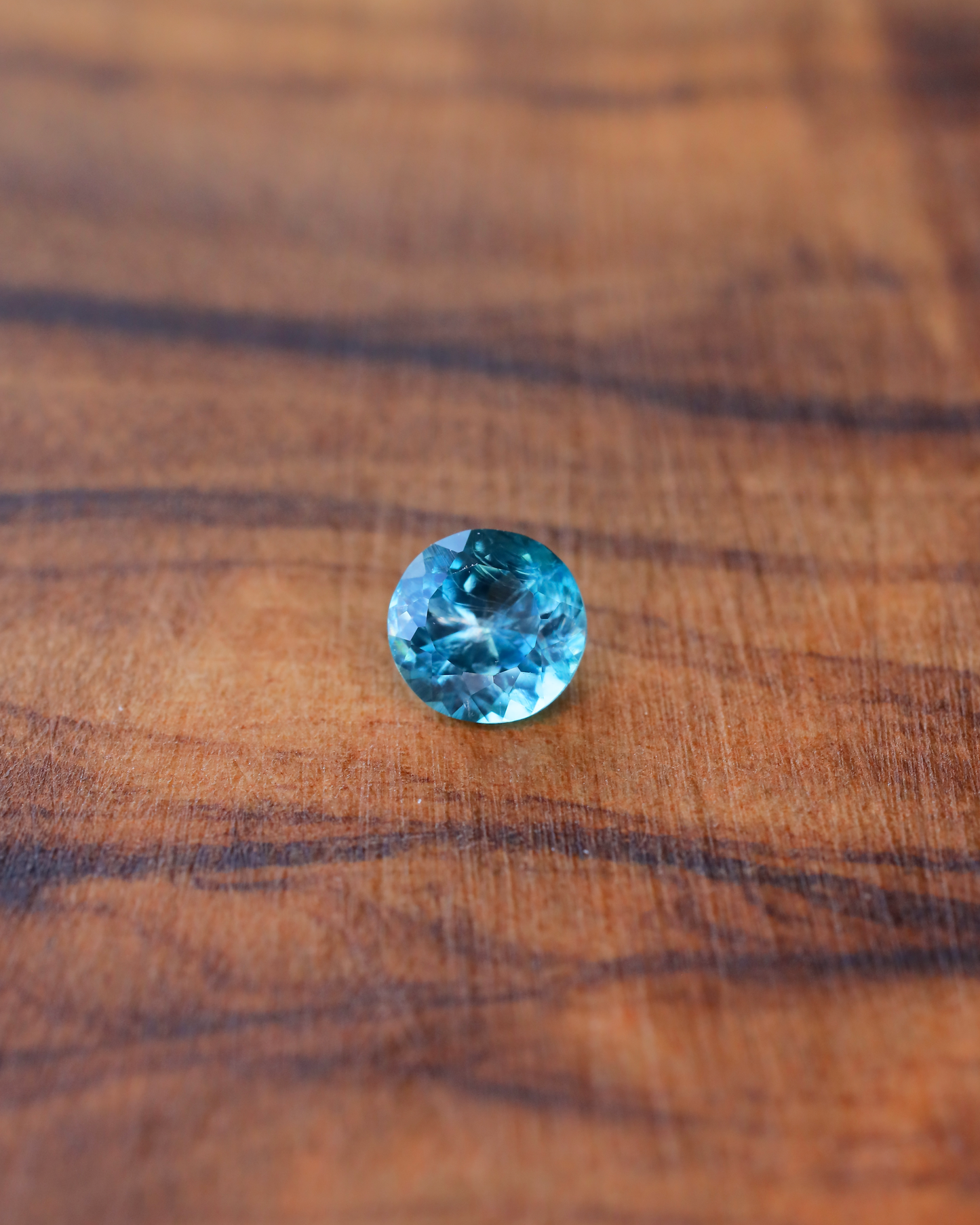 グランディディエライト　ルース　0.16ct