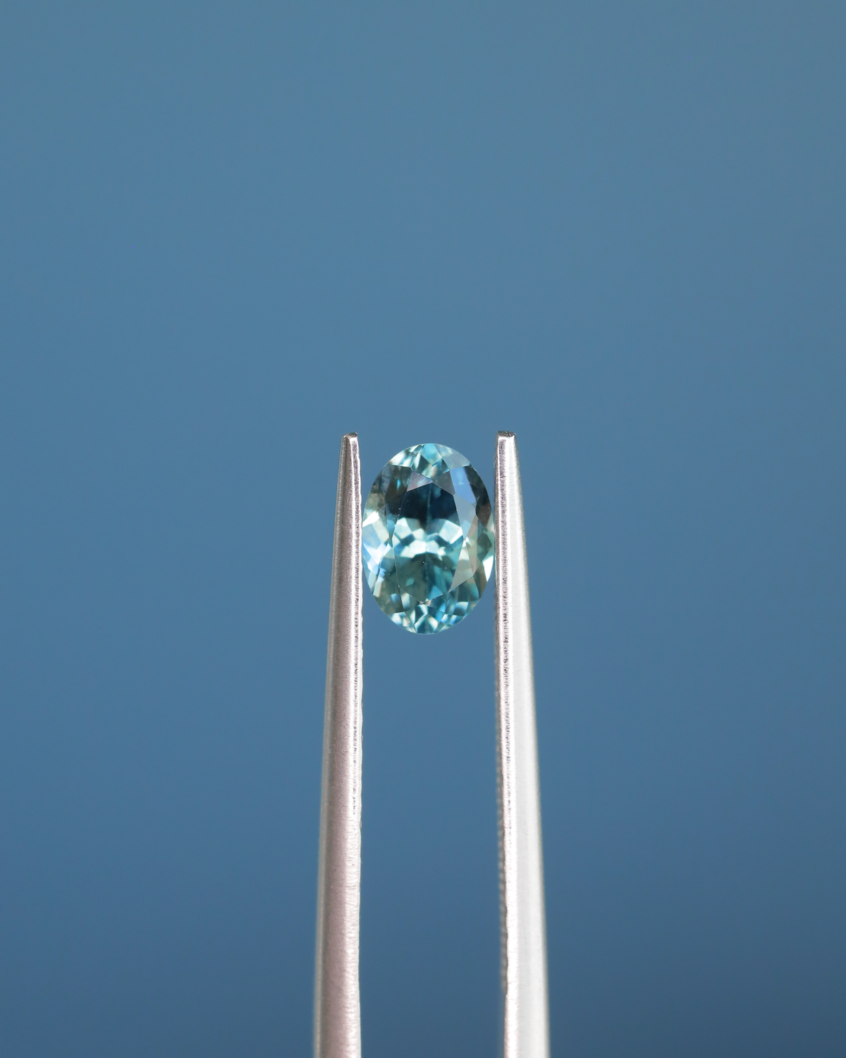 モンタナサファイア　ルース　0.89ct