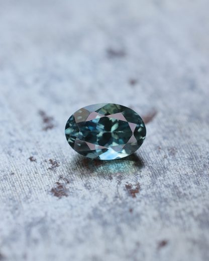 モンタナサファイア　ルース　0.89ct