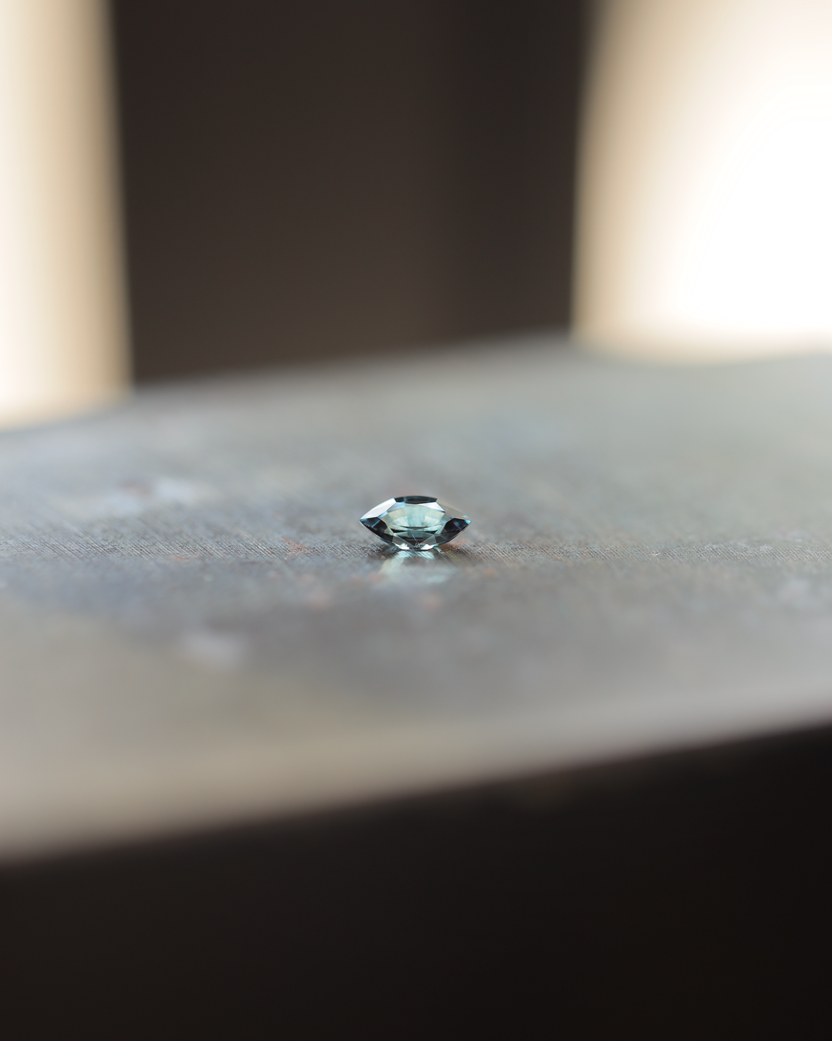 ベキリーブルーガーネット　ルース　0.30ct
