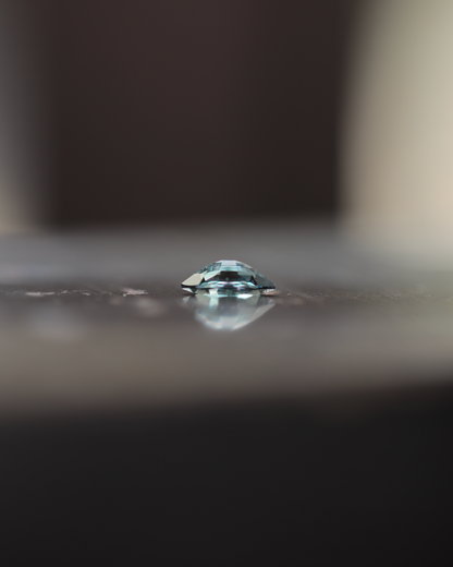ベキリーブルーガーネット　ルース　0.30ct