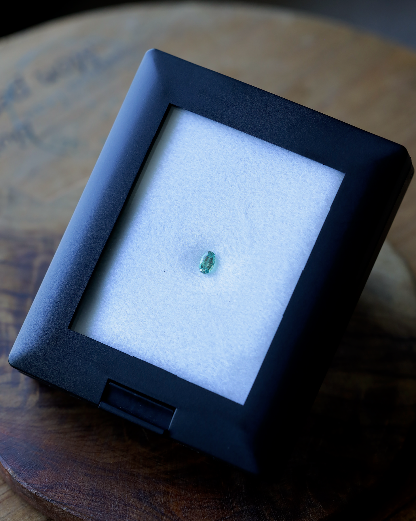アレキサンドライト　ルース　0.26ct