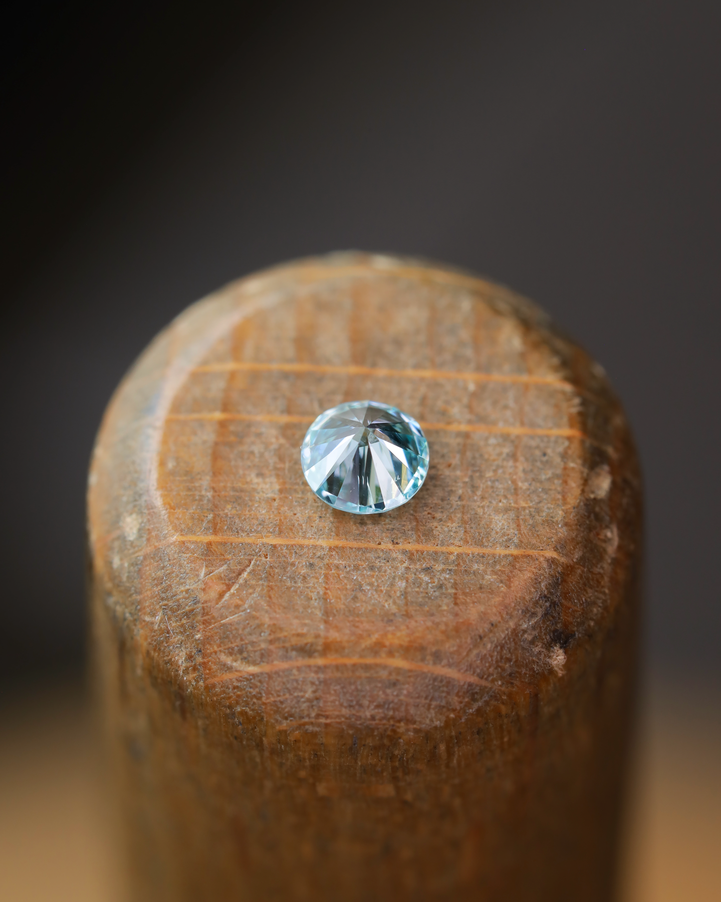 アイスブルーダイヤモンド　ルース　0.11ct