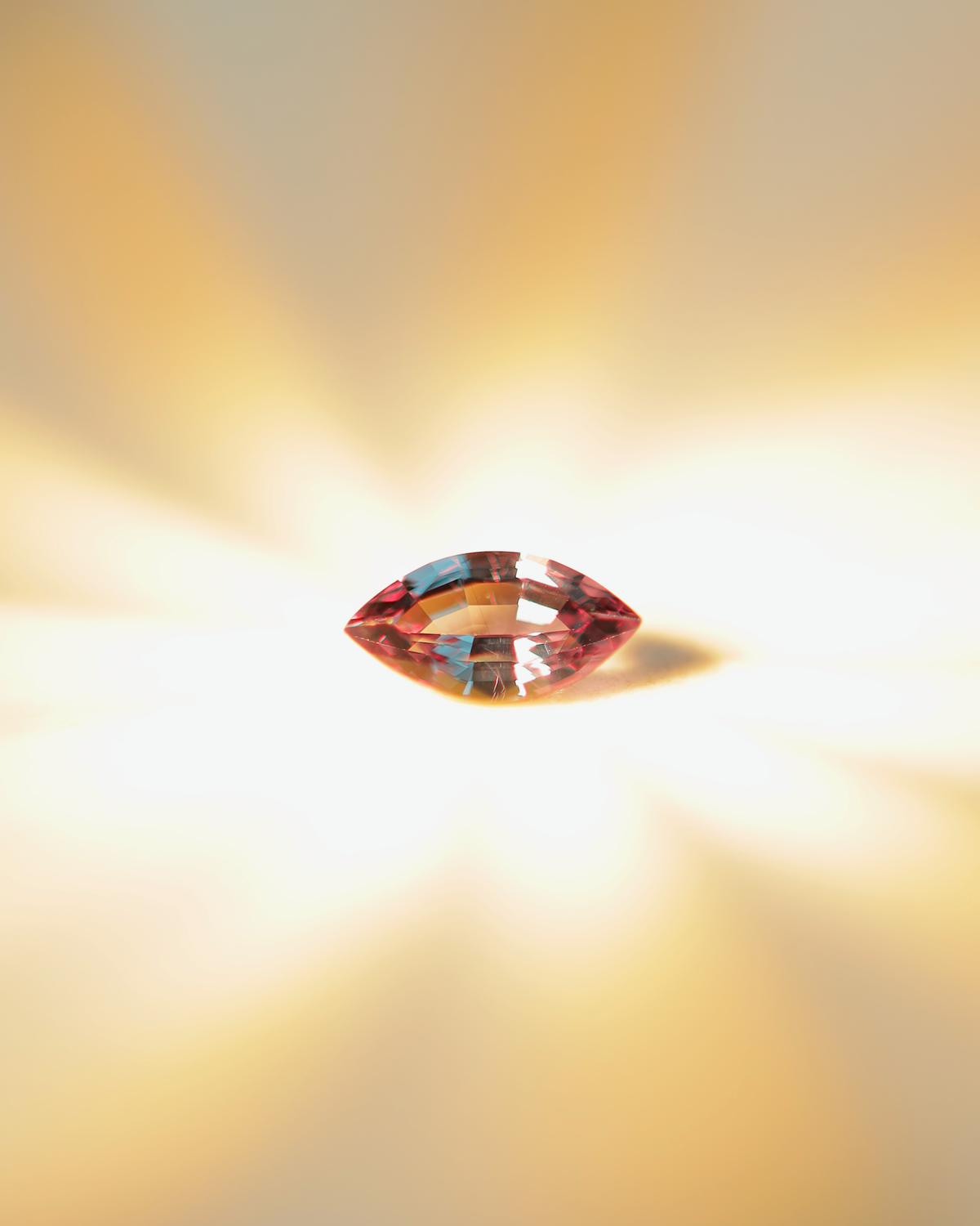 ベキリーブルーガーネット　ルース　0.30ct