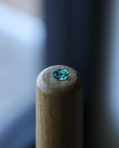 アレキサンドライト　ルース　0.26ct