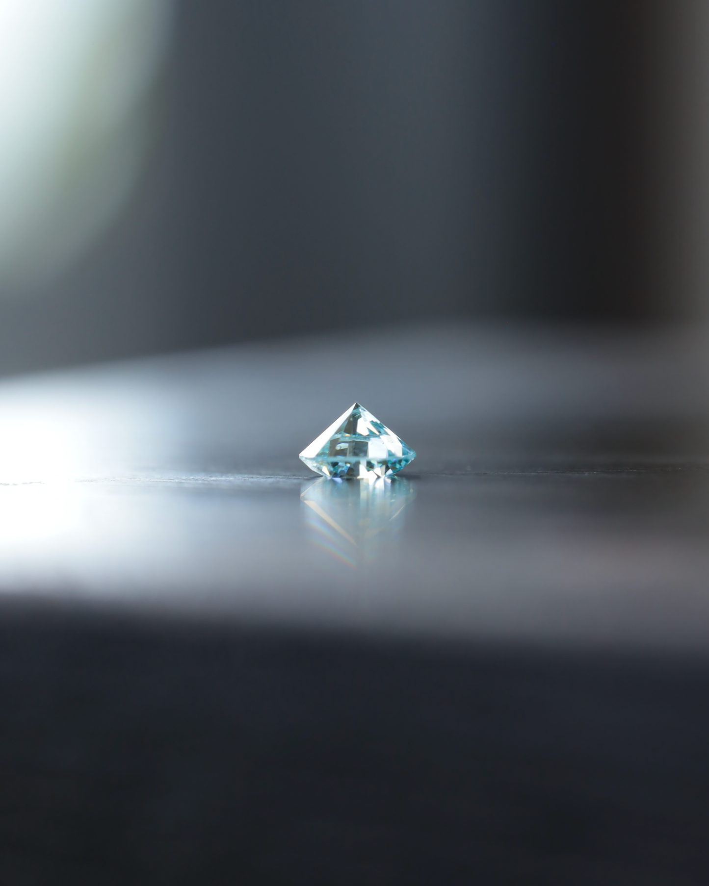 アイスブルーダイヤモンド　ルース　0.11ct