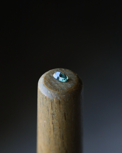 アレキサンドライト　ルース　0.26ct