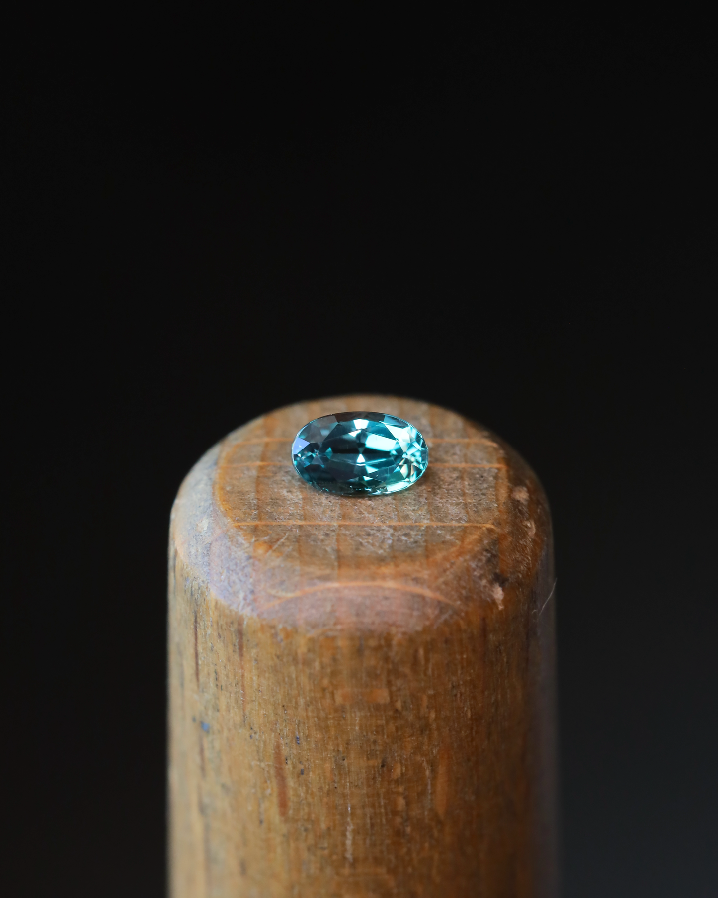 アレキサンドライト　ルース　0.26ct