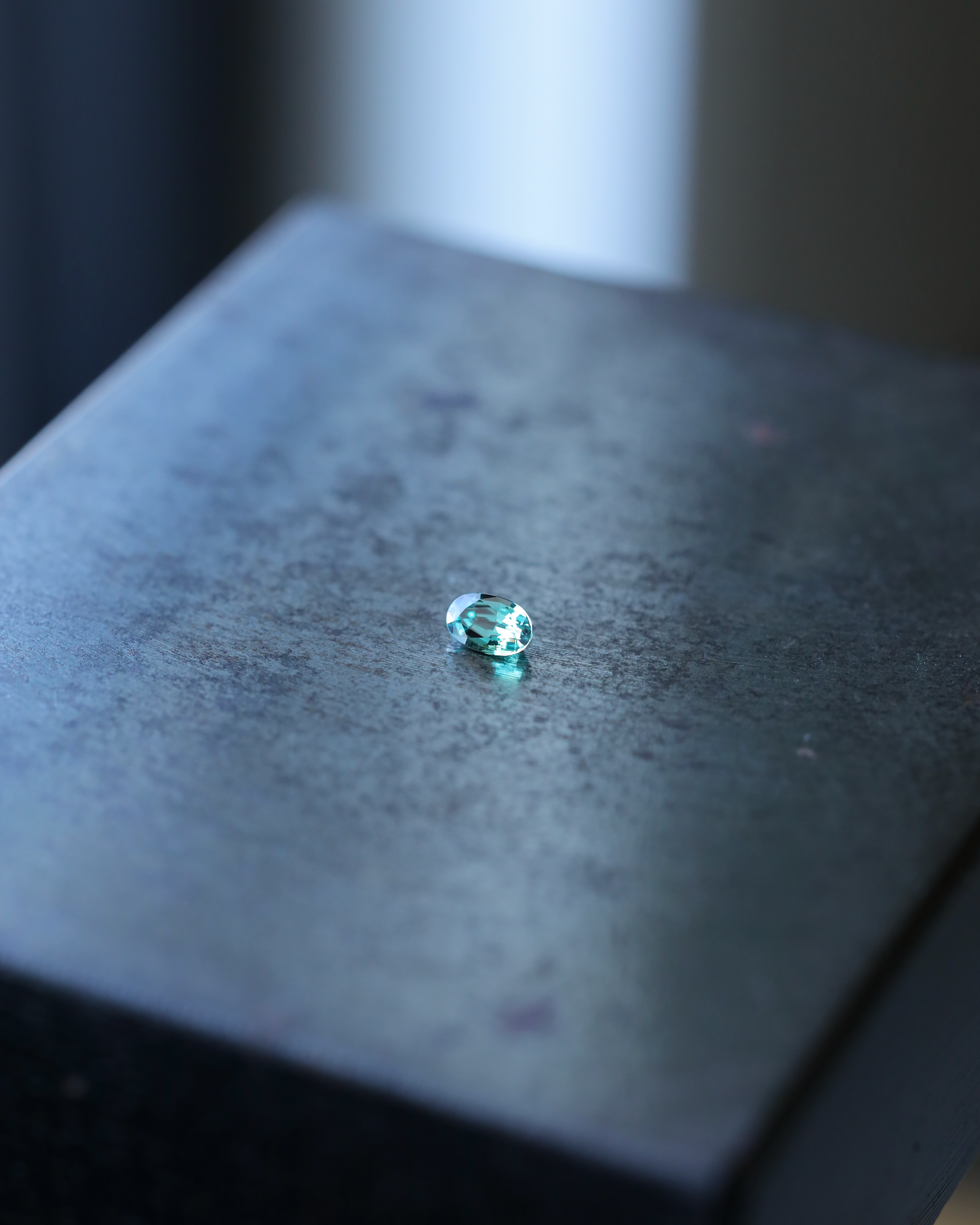 アレキサンドライト　ルース　0.26ct
