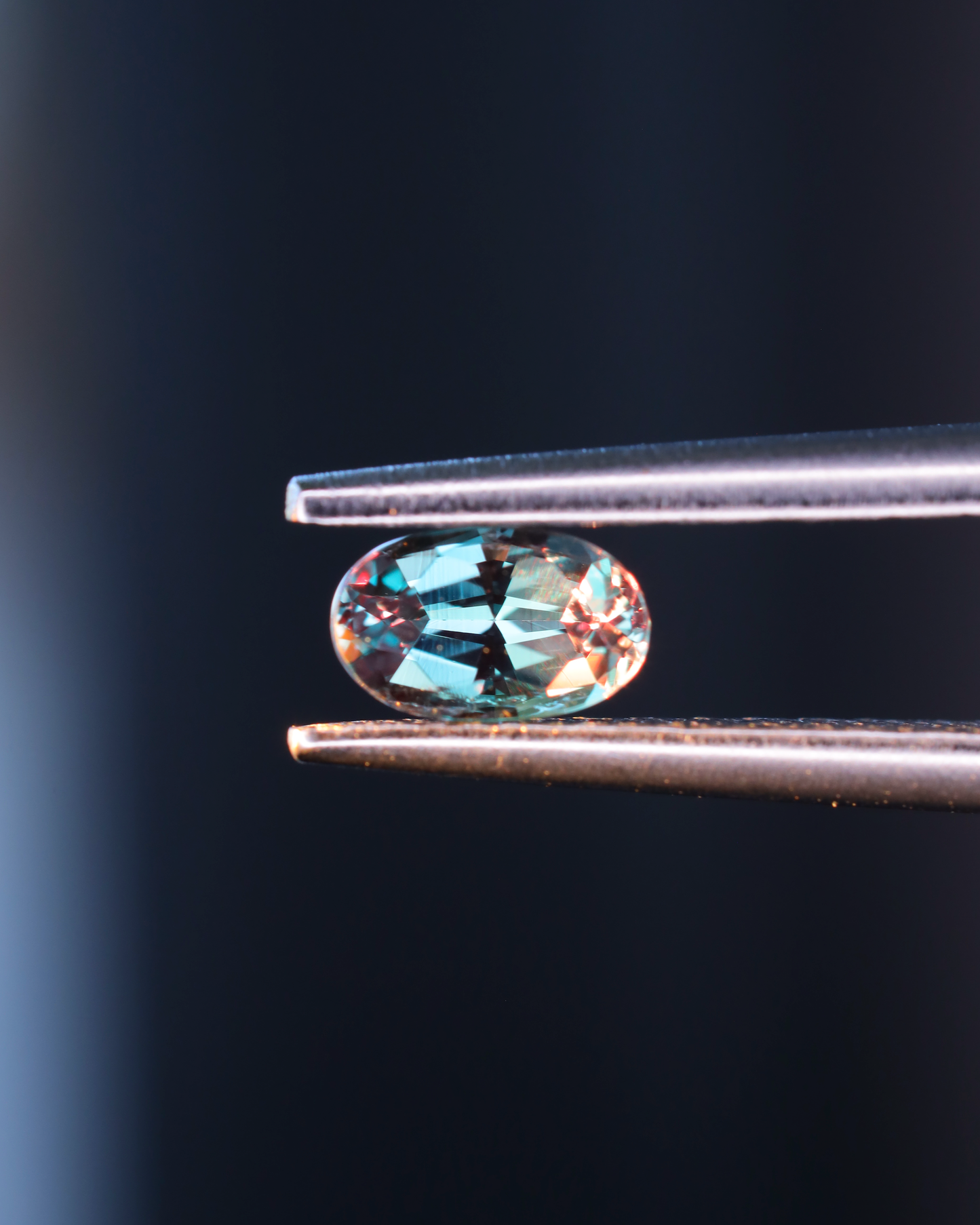 アレキサンドライト　ルース　0.26ct