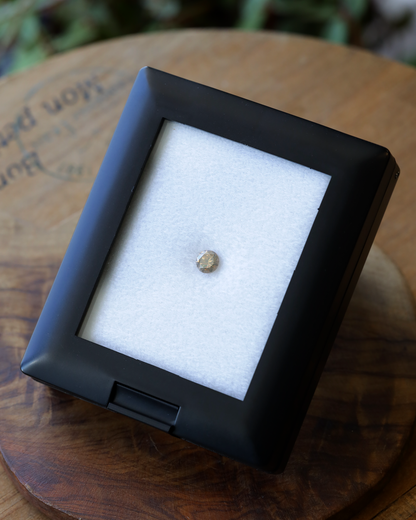 ブラウンダイヤモンド　ルース　0.53ct