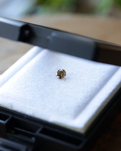 ブラウンダイヤモンド　ルース　0.53ct