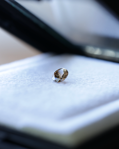 ブラウンダイヤモンド　ルース　0.53ct