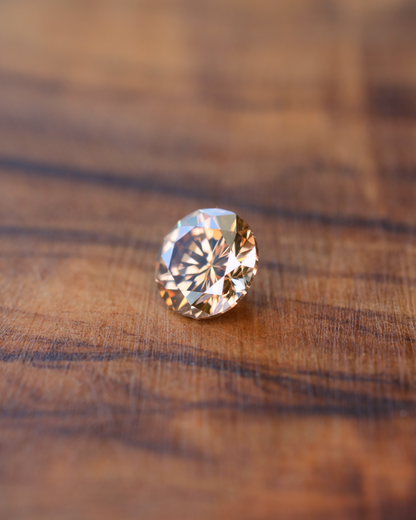 ブラウンダイヤモンド　ルース　0.53ct