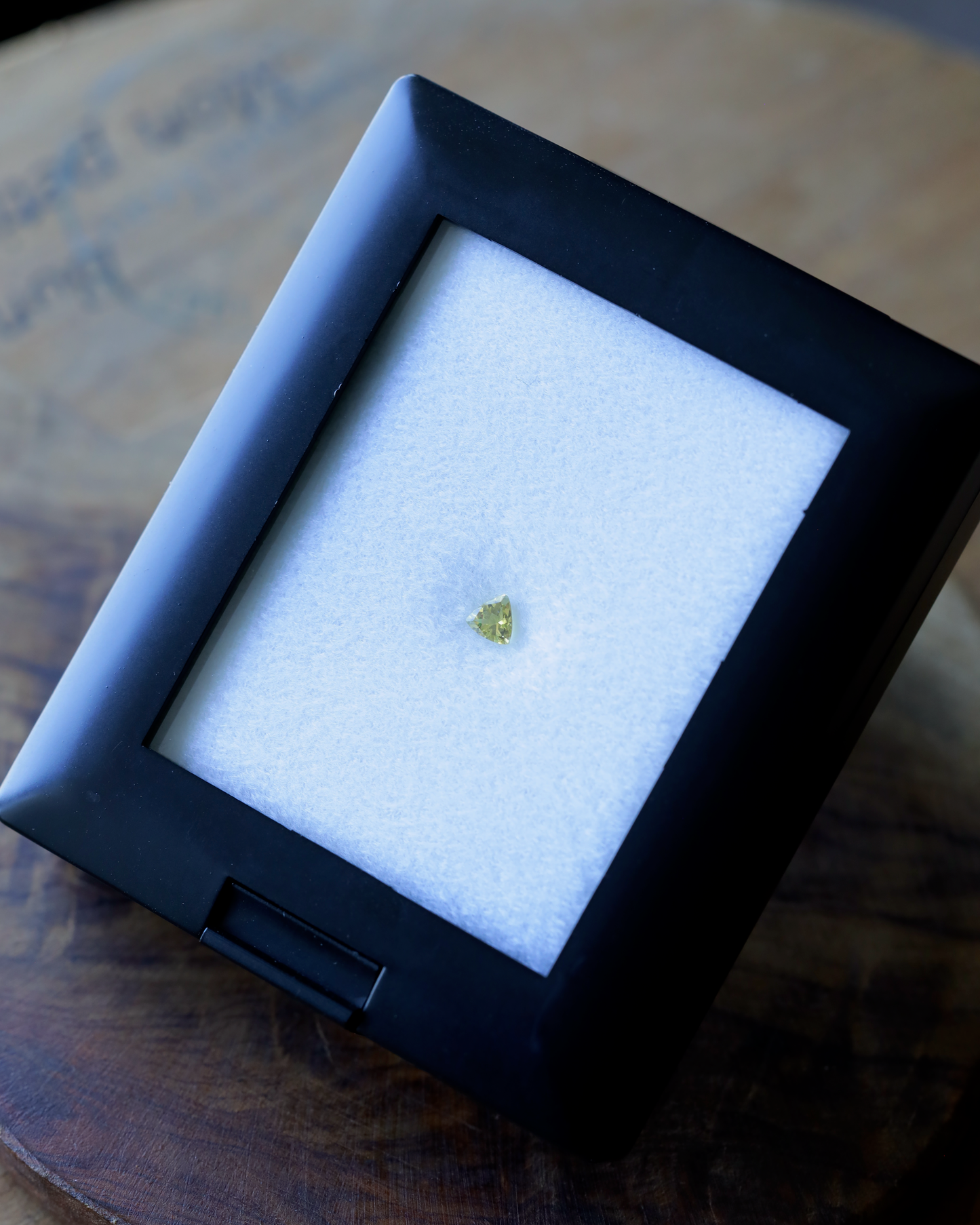 イエロートルマリン　ルース　0.22ct