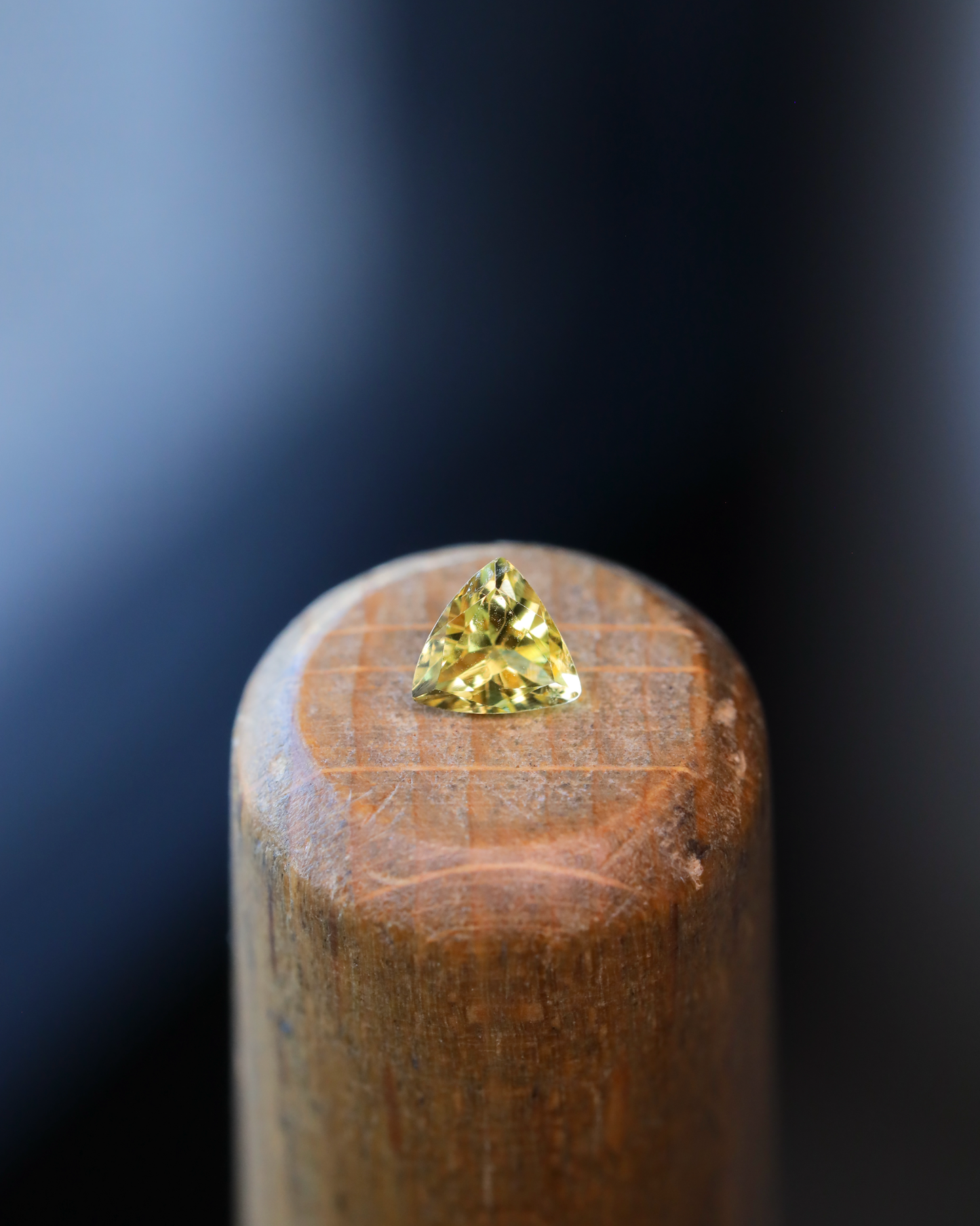 イエロートルマリン　ルース　0.22ct