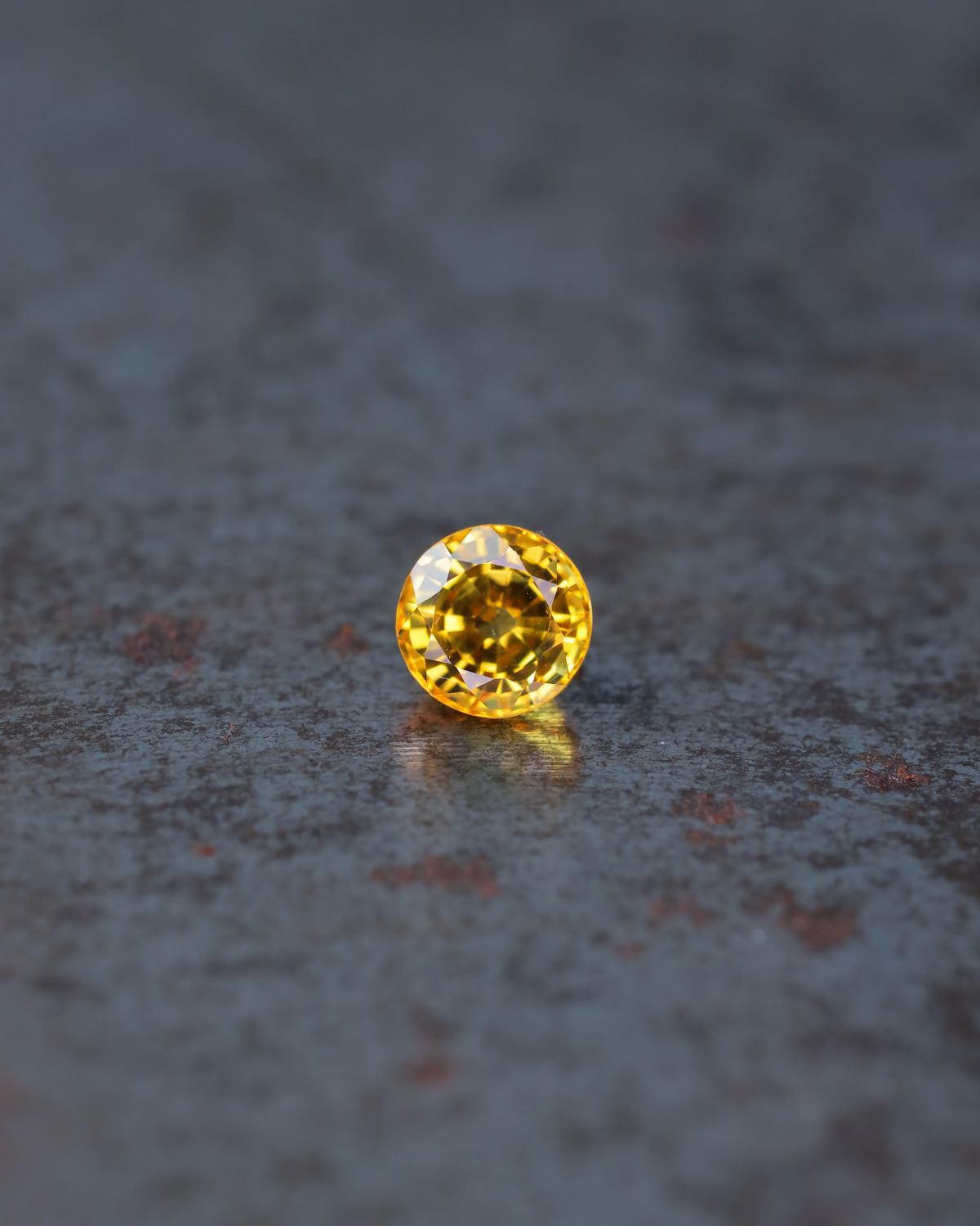 イエローサファイア　ルース　0.50ct