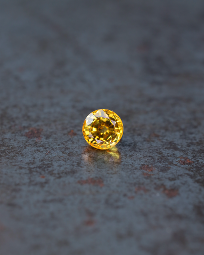 イエローサファイア　ルース　0.50ct