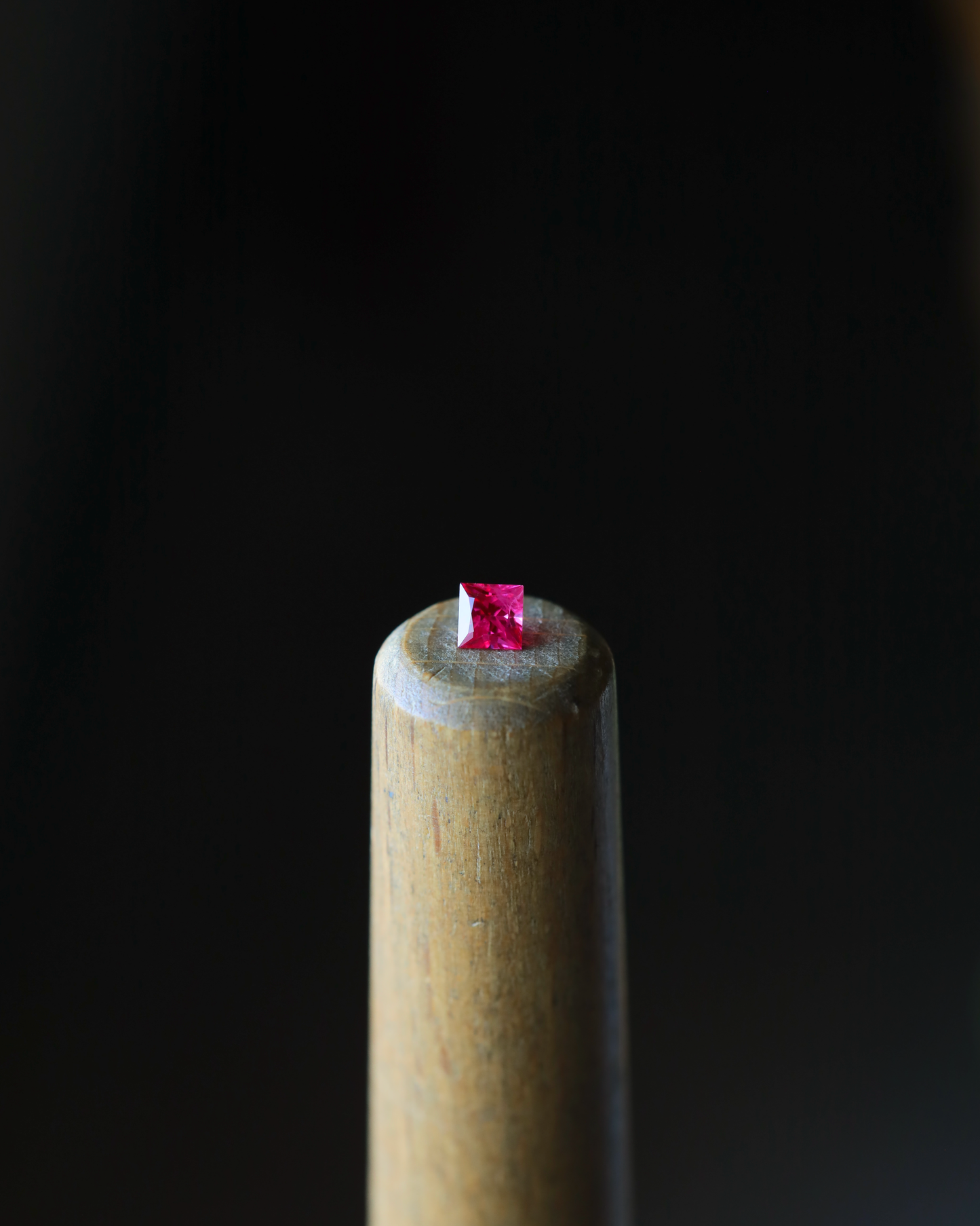 ルビー　ルース　0.34ct