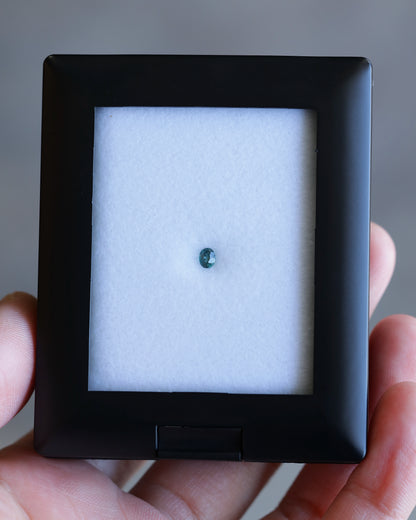 グランディディエライト　ルース　0.14ct