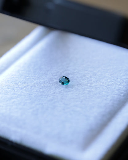 グランディディエライト　ルース　0.14ct