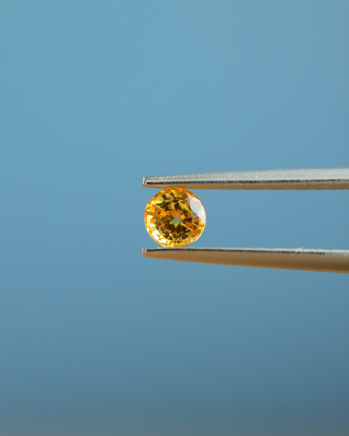 イエローサファイア　ルース　0.50ct