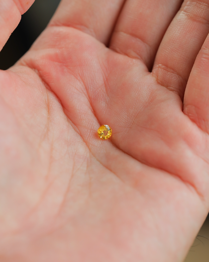 イエローサファイア　ルース　0.50ct