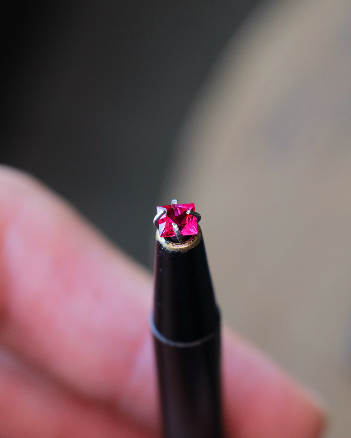 ルビー　ルース　0.34ct