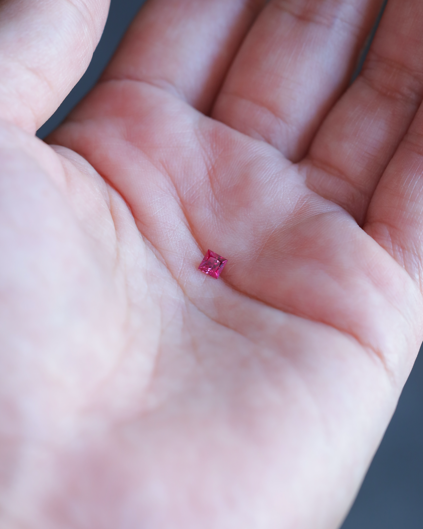 ルビー　ルース　0.34ct