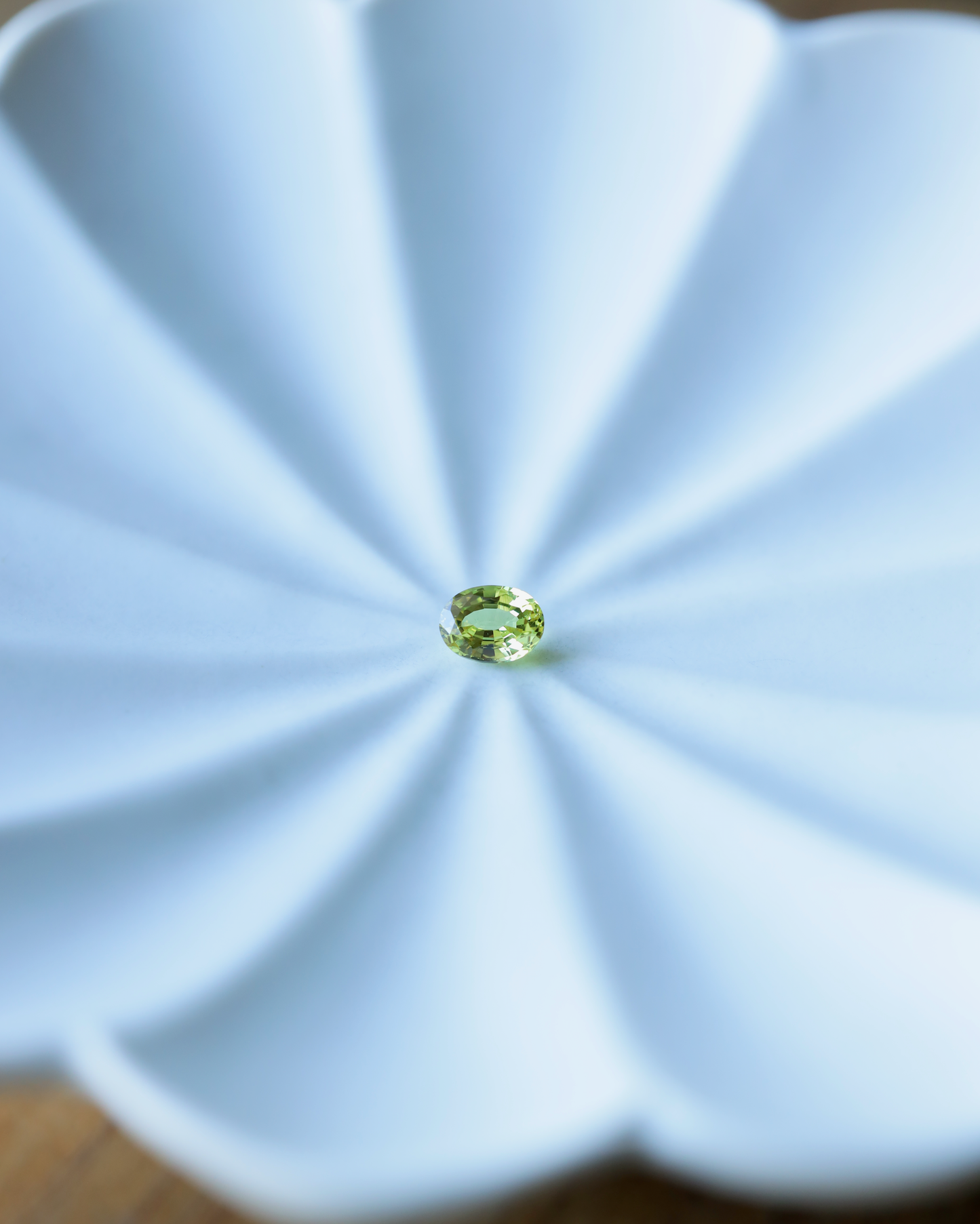 イエローサファイア　ルース　0.7ct