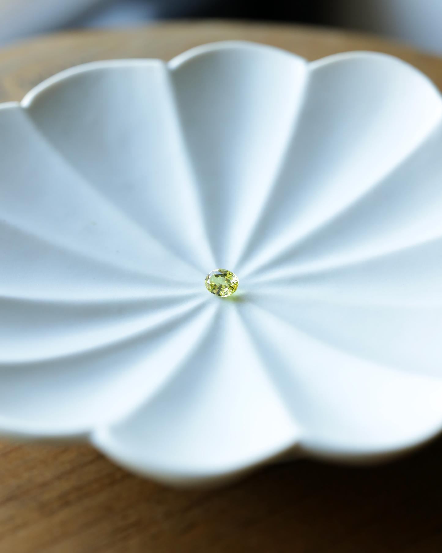 イエローサファイア　ルース　0.7ct